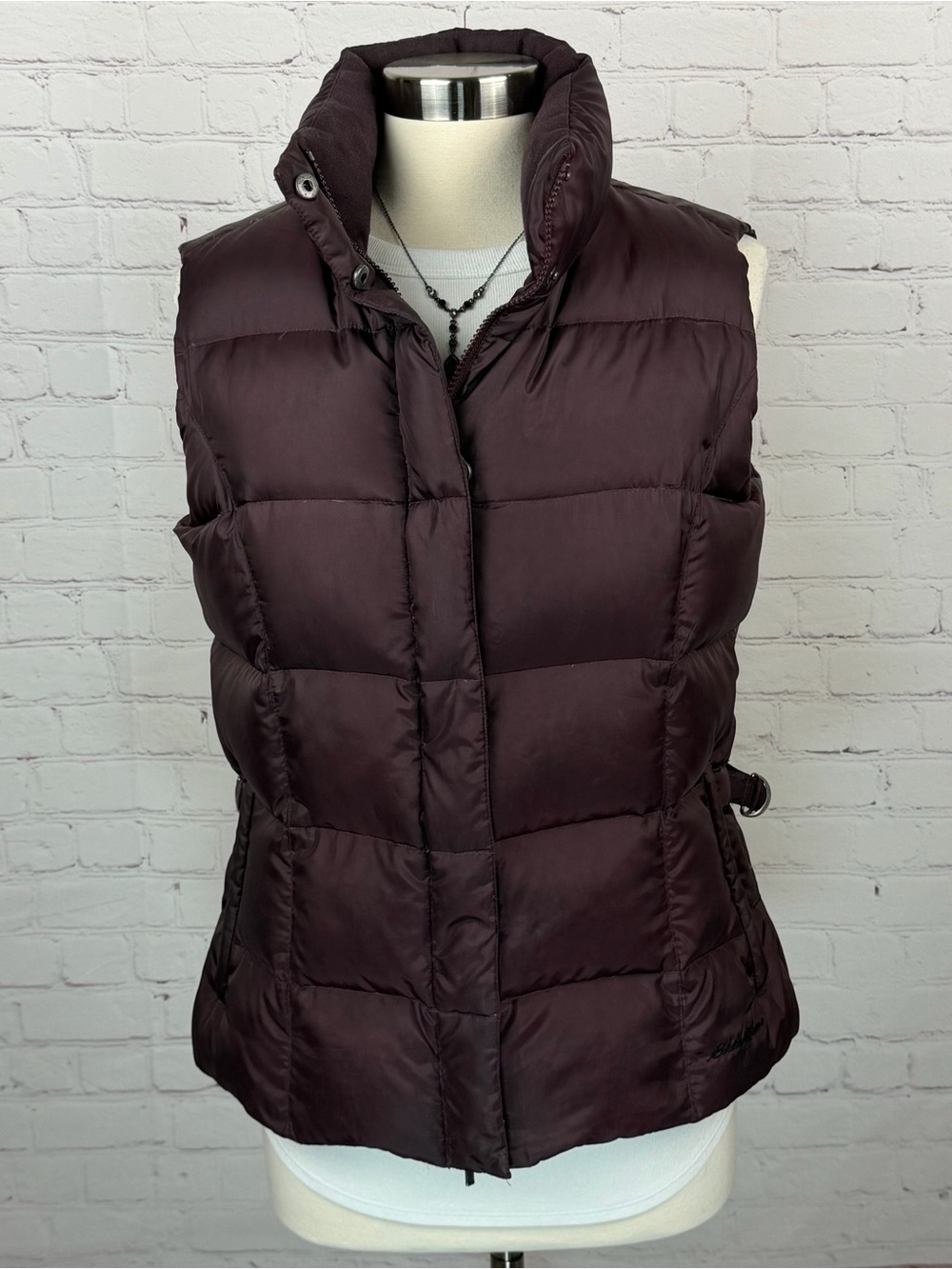 Eddie Bauer Quilted Down Puffer Vest Plum Large gorpcore, granola girl